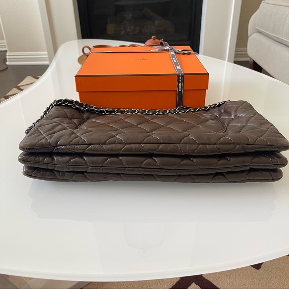 Authentic CHANEL Lambskin Double Chain Single Flap Maxi Size Handbag - Picture 8 of 16